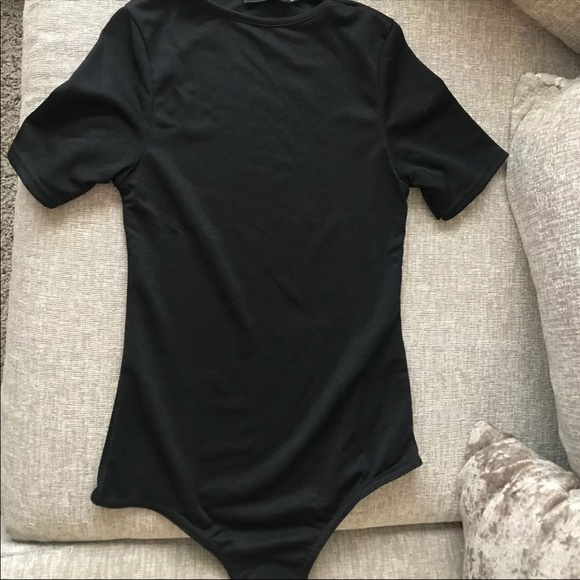 Pretty Little Thing Black Bodysuit - Picture 2 of 2
